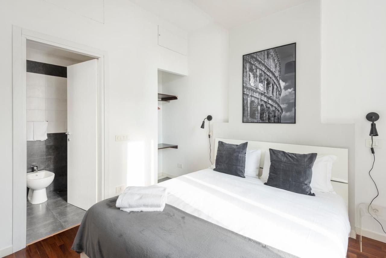 White Flat Termini * Rom